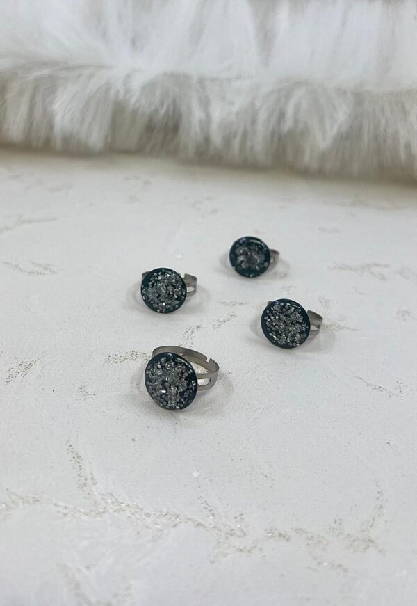 Black & Silver Textured Statement Ring | M.zylo - Image 3